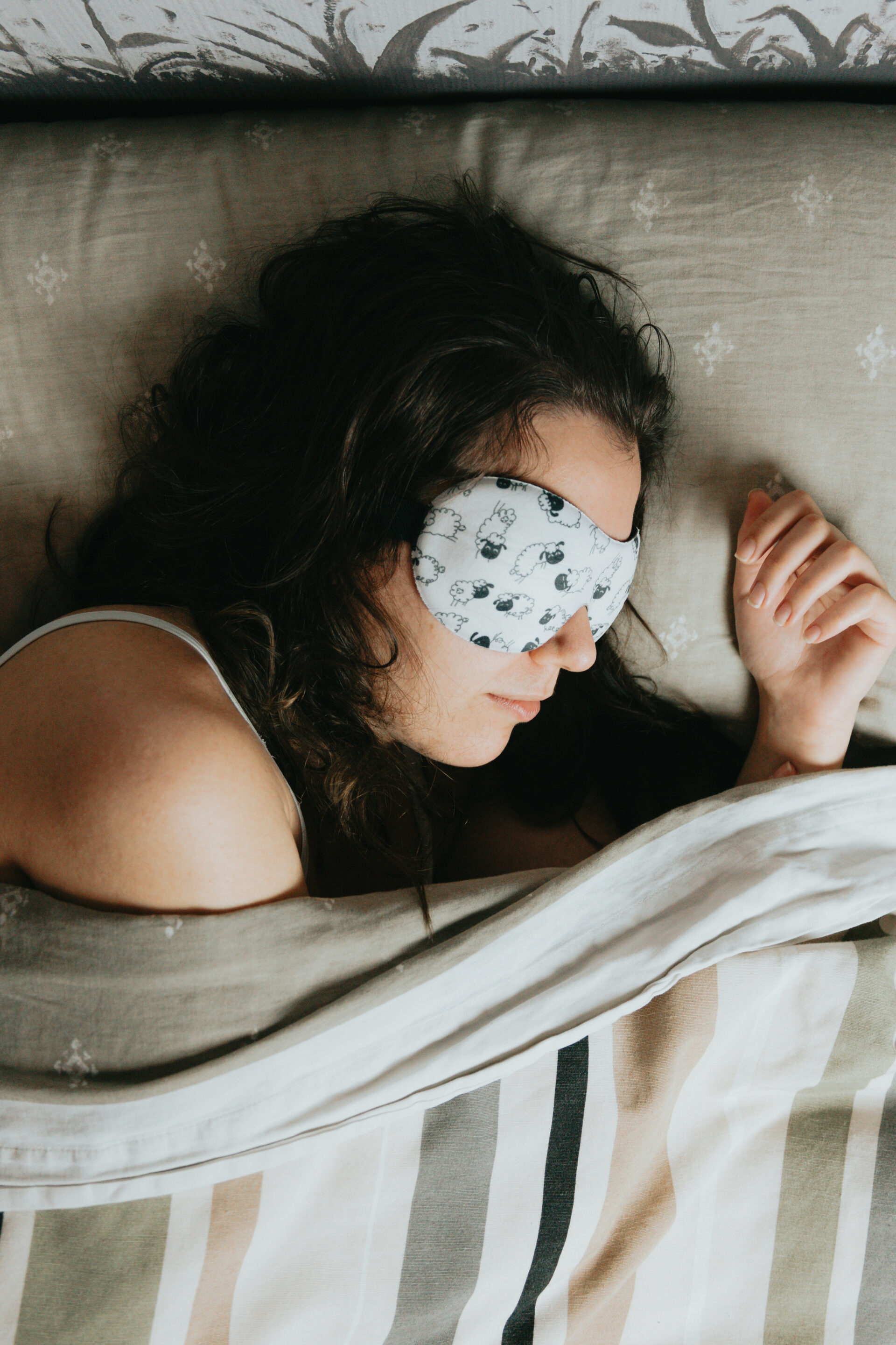 7 Easy Ways to Reduce Anxiety and Get Better Sleep Tonight
